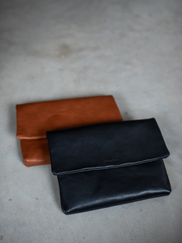 Hand pouch Rota